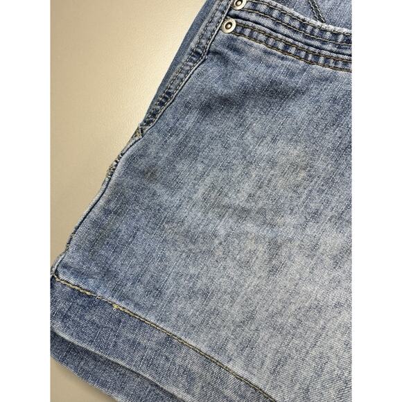 Vintage Y2K UnionBay Womens Denim Cargo Shorts 13 Blue Juniors Retro Millennial - Picture 15 of 16